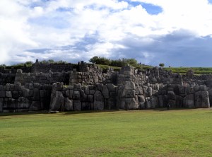 Notice the zig-zag placement of the stones.